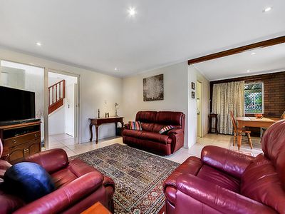 27 Sunstone Street, Manly West