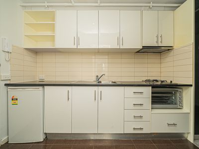 10 / 5 Archibald Street, Box Hill