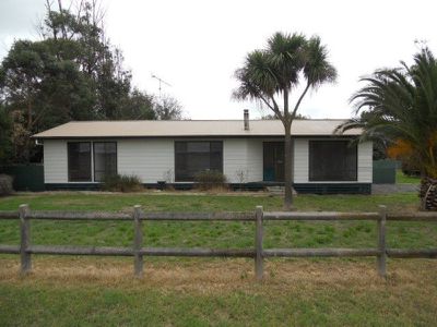 220 Glencoe West Road, Glencoe West