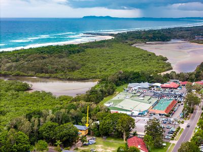 10 / 4 Bindaree Way, Ocean Shores