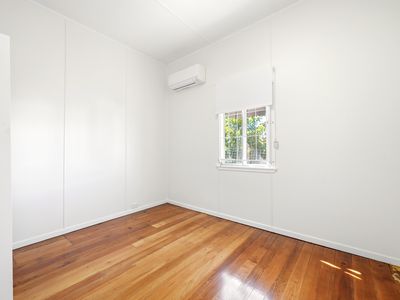 13 Lloyd Street, New Farm