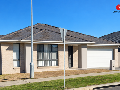 18 MURPHY STREET, Oran Park