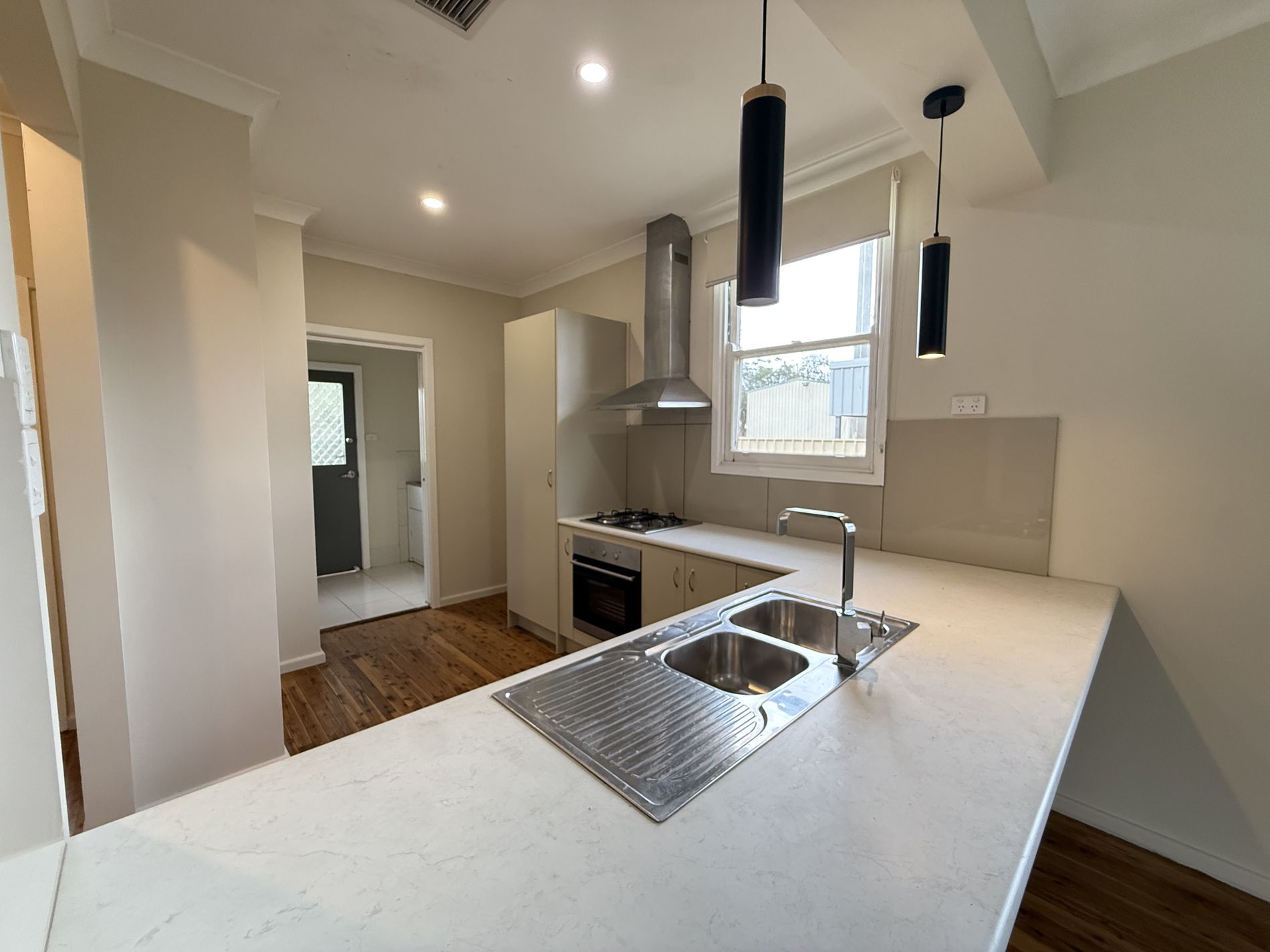 7 South Avenue, Yenda