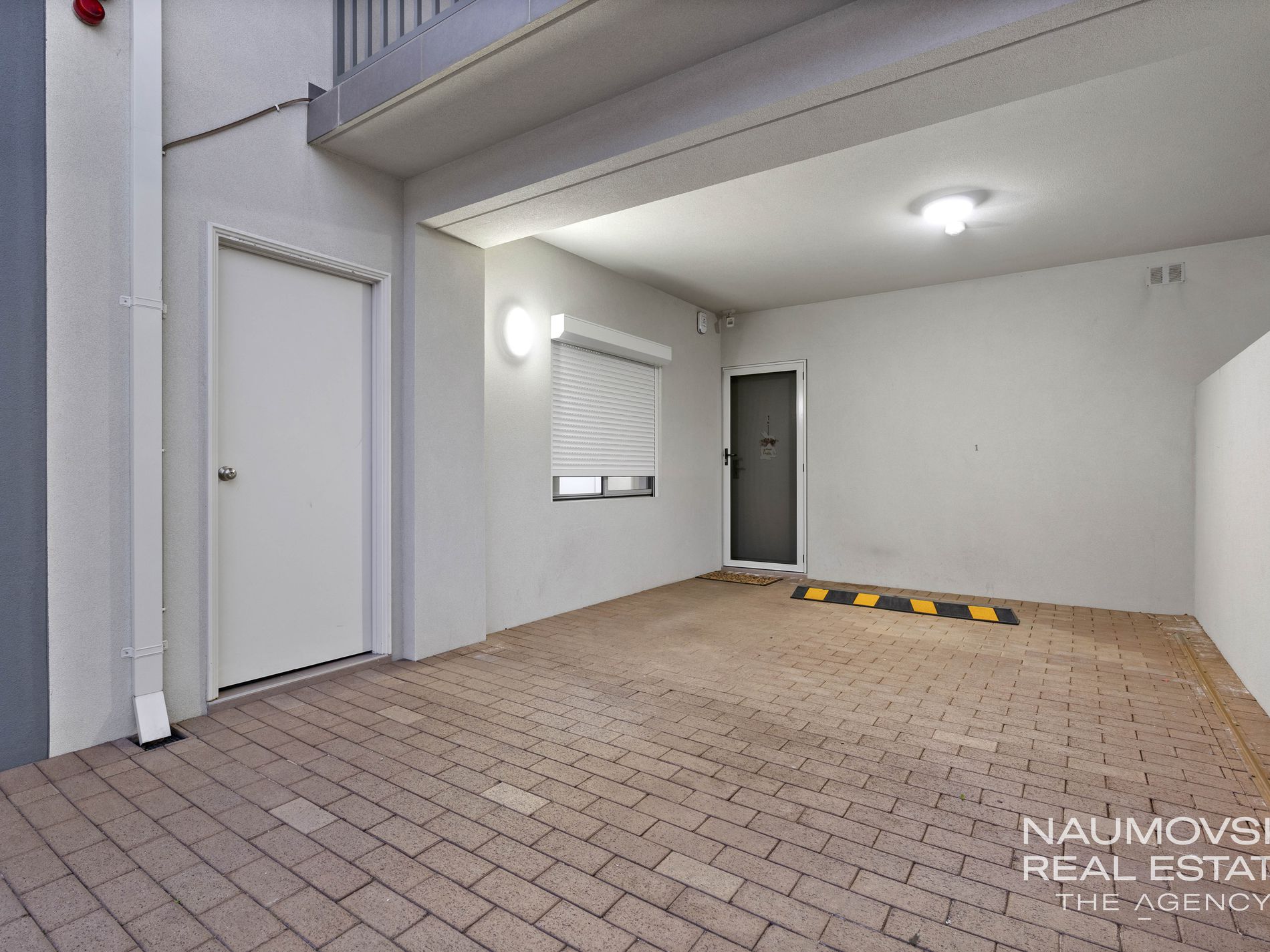 1 / 150 Ravenswood Drive, Nollamara