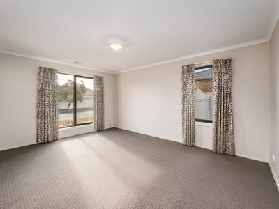 34 Nightingale Way, Shepparton