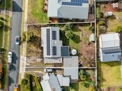 16 Beauty Avenue, Mount Beauty