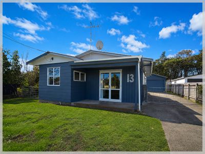 13 Dewe Terrace, Foxton Beach