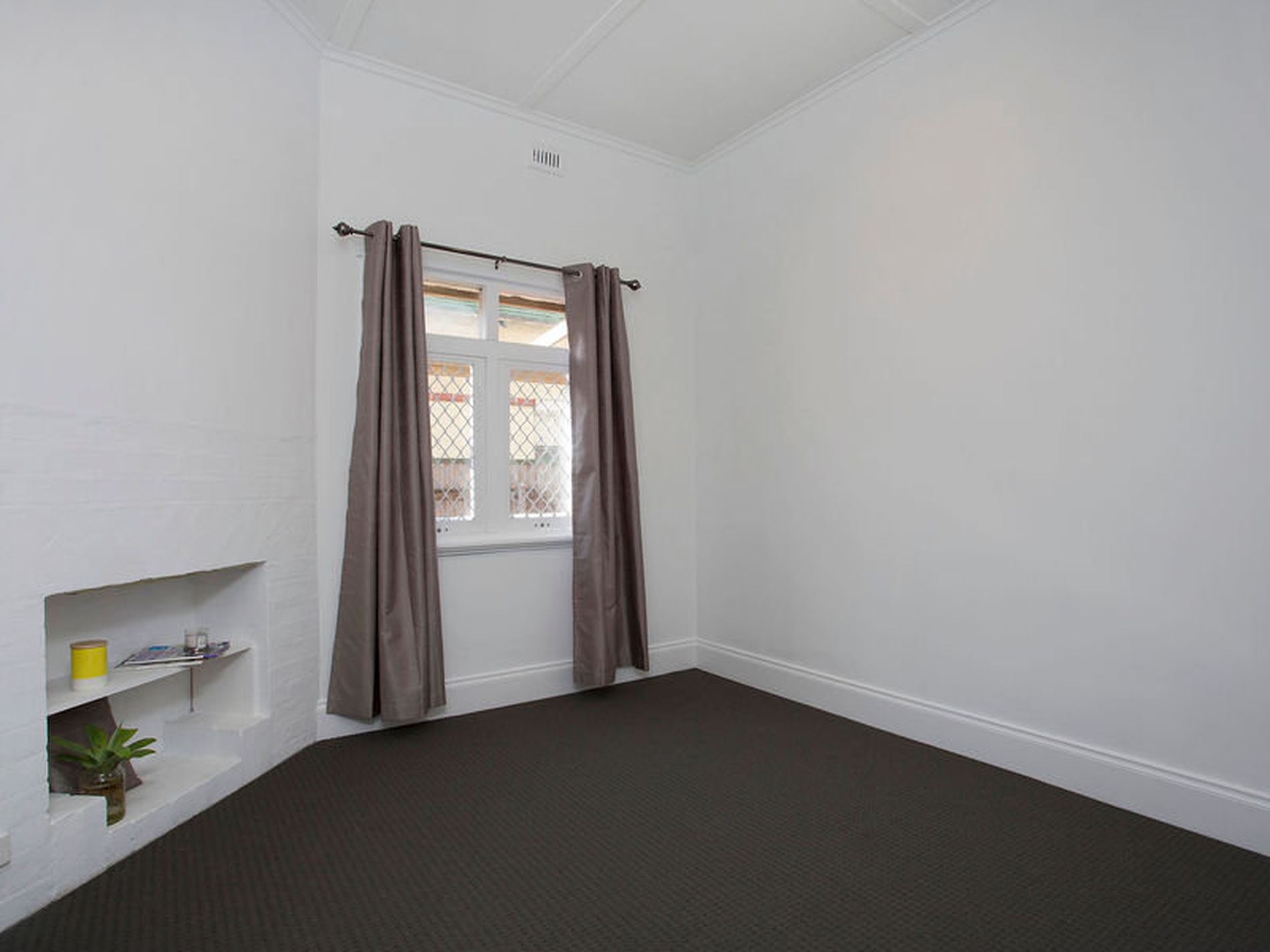 207 Sir Donald Bradman Drive, Cowandilla
