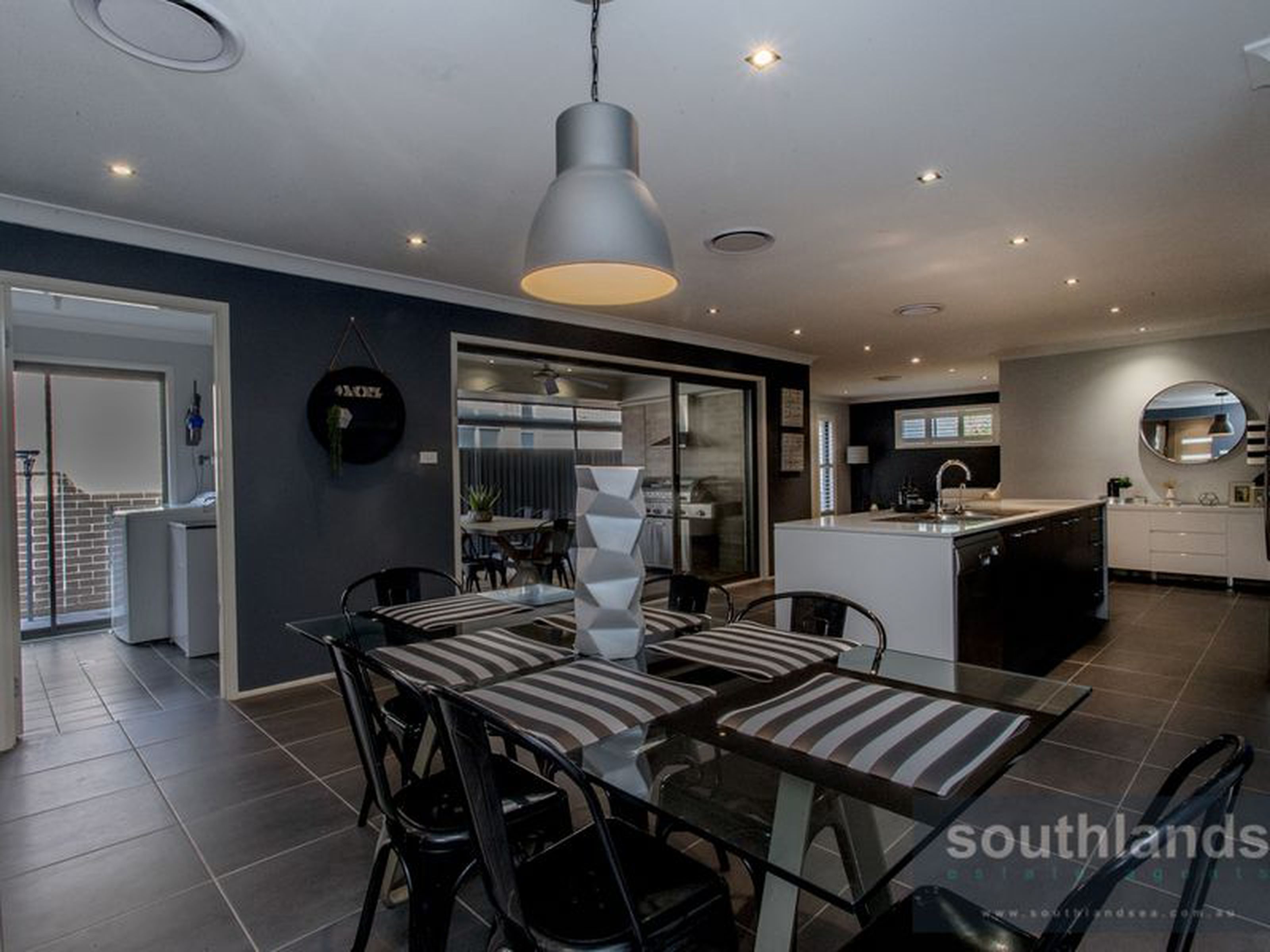 33 Sandstock Crescent, Jordan Springs, JORDAN SPRINGS