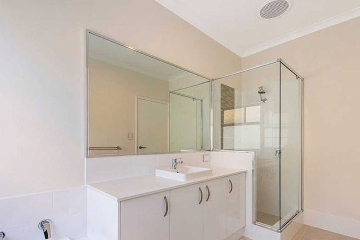 8 Greywacke Entrance, Piara Waters