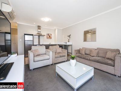 10 / 996 Hay Street, Perth