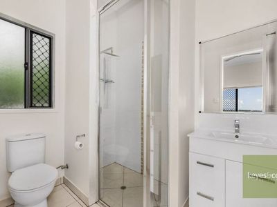 4 Moondani Close, Douglas