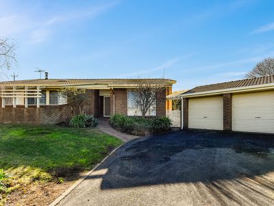 24 Shalamar Crescent, Mount Gambier