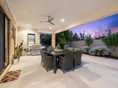 2 Waterview Parade, Southern River