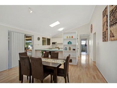 1 Hall Court, Tewantin