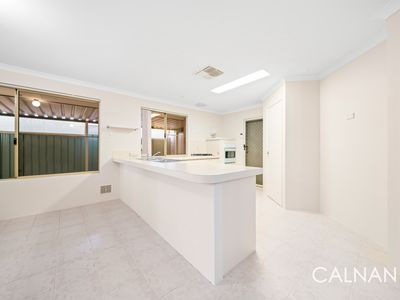 13 Woodspring Trail, Canning Vale