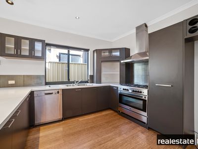 2 Purslowe Street, Mount Hawthorn