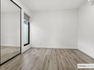 3 / 16 Garretty Road, Caroline Springs