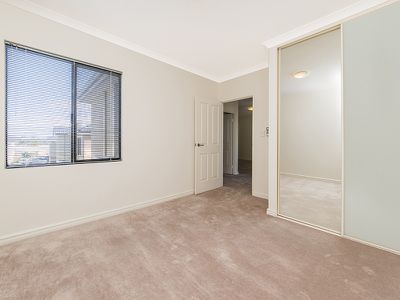 24 Waddell Road, Palmyra