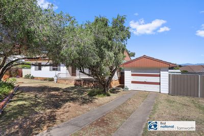 23 Carmichael Ave, Tamworth