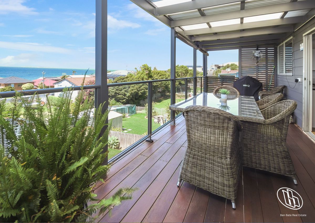 48 Sunset Boulevard, Kianga