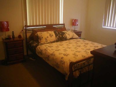 4 Oak Street, One Mile
