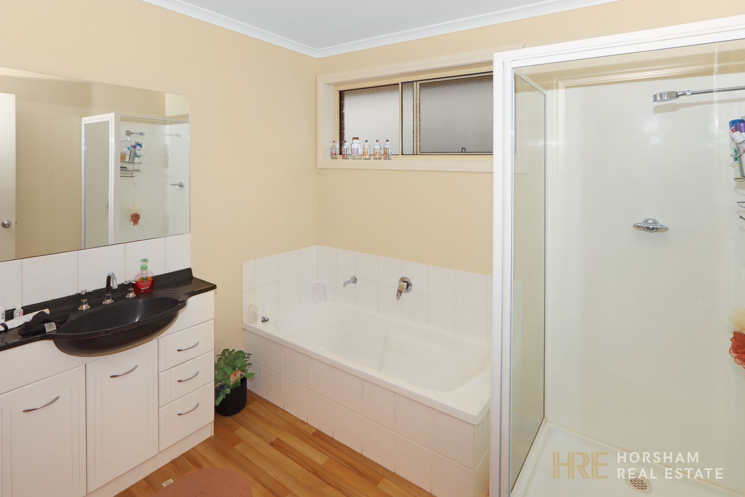 3 / 4 Remlaw Road, Horsham
