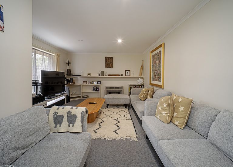 21 Juliani Place, Portland