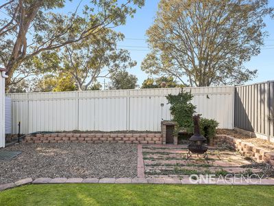 6 Hakea Place, Albion Park Rail