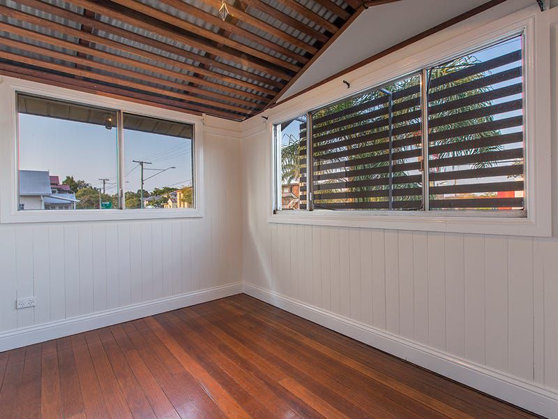 836 Sandgate Road, Clayfield