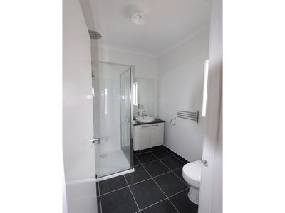 15 Badminton Court, Marshall