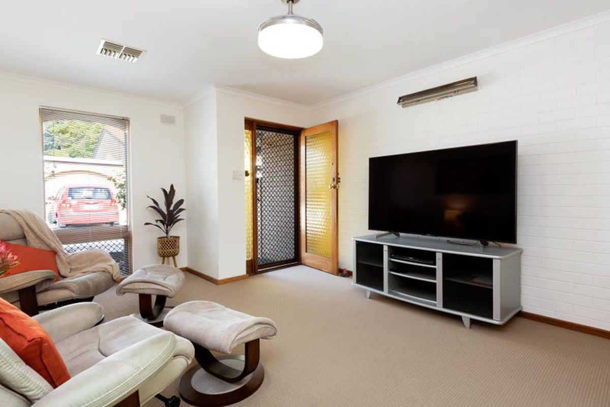 2 / 57 Valiant Road, Holden Hill