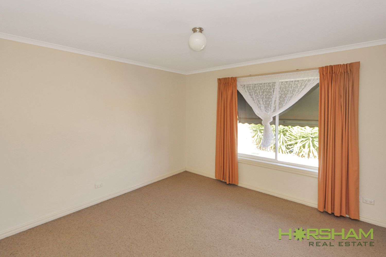 1 / 28 Citrus Avenue, Horsham