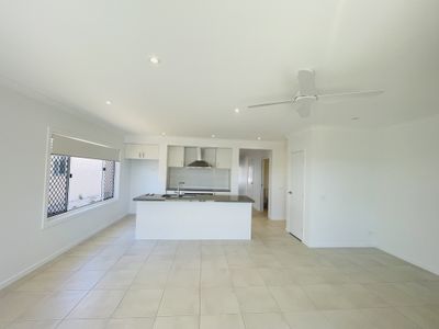 12 Harvest St, Morayfield