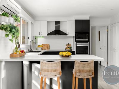 2 Little Acre Cl, Langwarrin