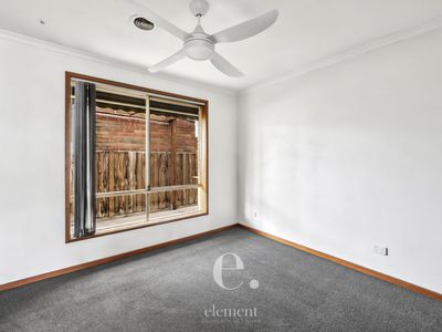 1 / 10 Lowan Avenue, Norlane