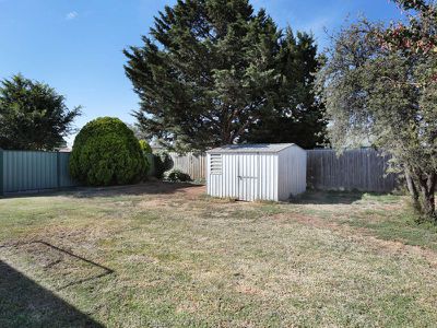 12 Coventry Drive, Werribee