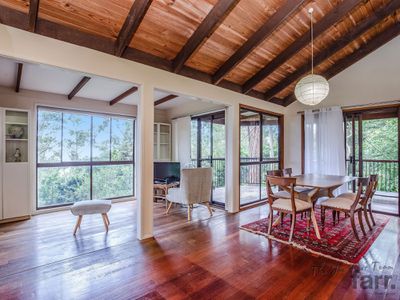 77 Contour Road, Tamborine Mountain