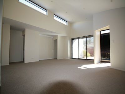 3 / 1 Moore Court, Wynyard