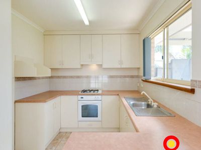 5 Kenmay Avenue, Mitchell Park