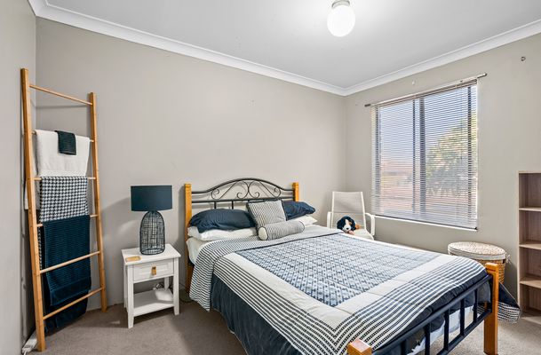 6 Ocean Place, Waikiki