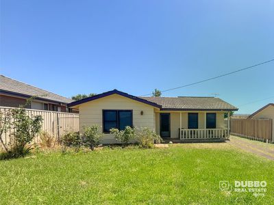 61 Linda Drive, Dubbo