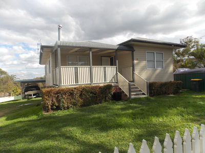 30 Hillcrest Road, Mirrabooka