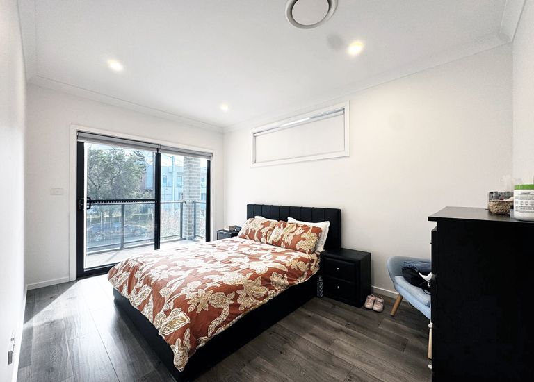 27 Ronald Street, Padstow