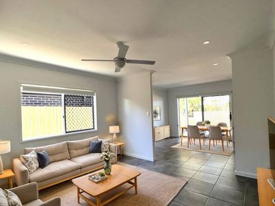 2 / 18 Zennor Road, Boronia Heights