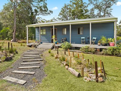 16 Belah Glen, Bendalong