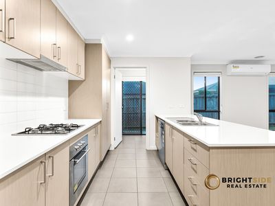 40 Elmtree Cres, Clyde North