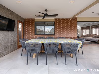 5 Nebula Court, Fraser Rise