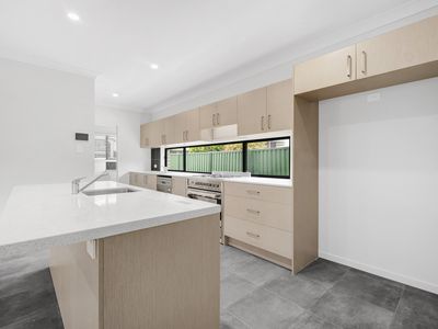 12A Maud Street, Birkdale