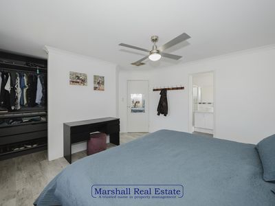 28 Newgain Cres, Carramar